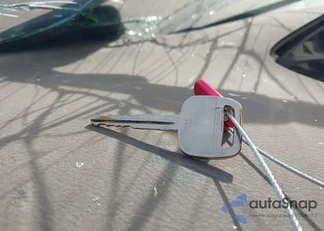 2012 Toyota Yaris из США, поврежденный, VIN JTDBT4K31CL017066